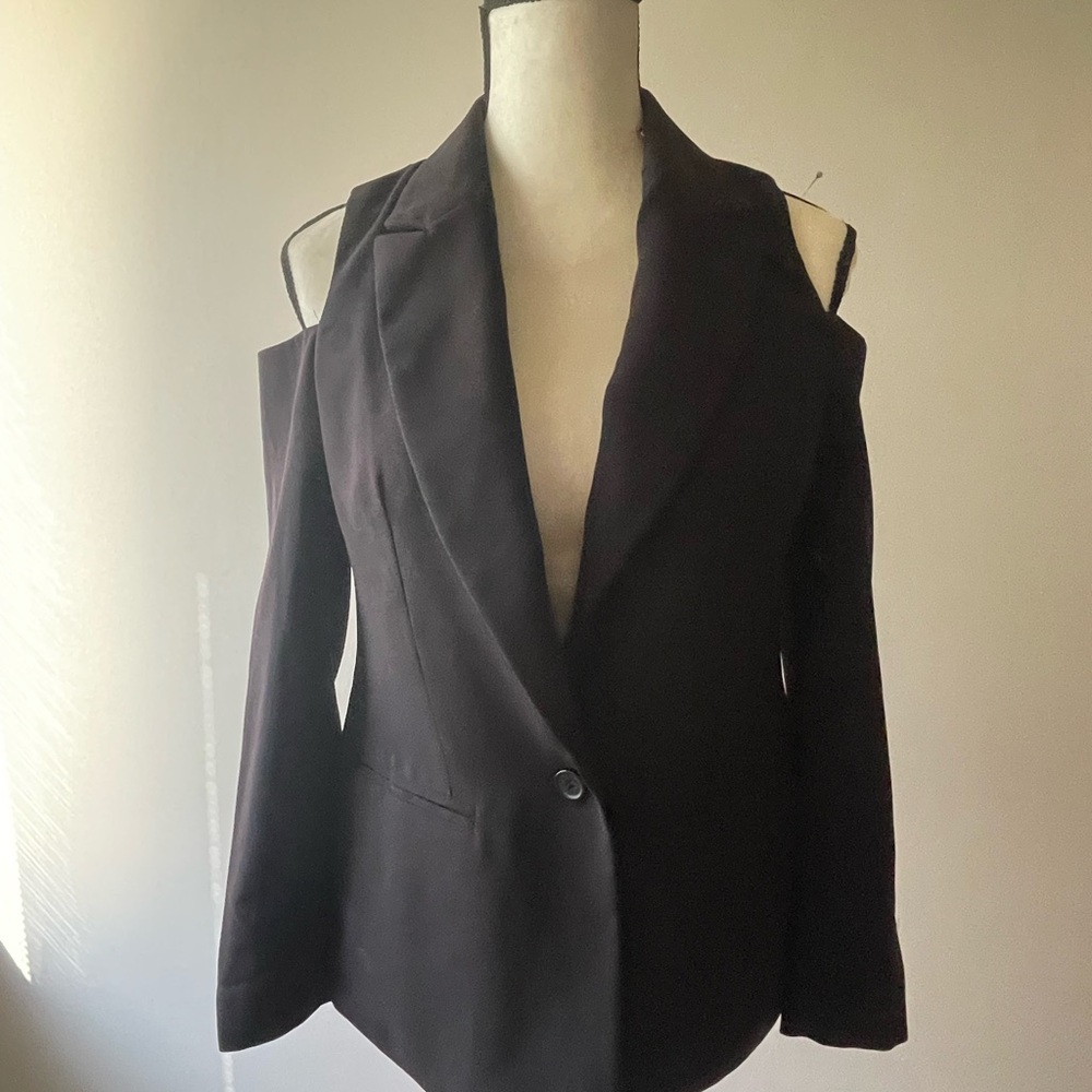Women's Black Cold Shoulder Blazer